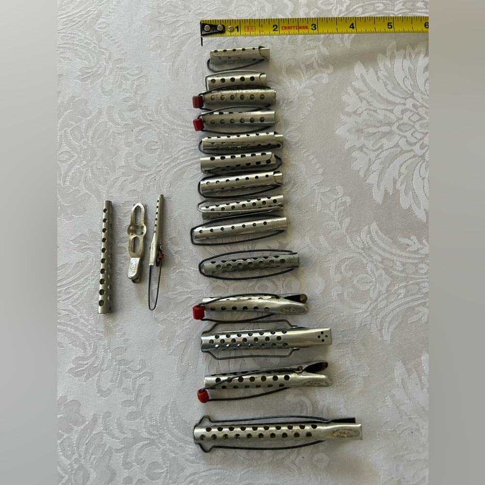 Vintage Aluminum Hair Curler Rollers - Picture 6 of 7